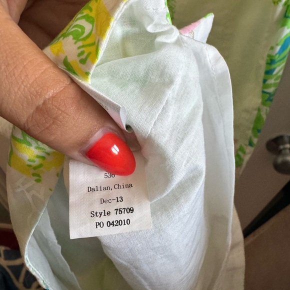 Lilly Pulitzer Shift 8 - Picture 7 of 7